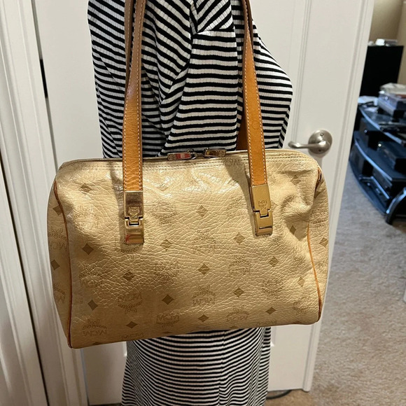 MCM Vintage Shoulder Bag - Picture 16 of 16